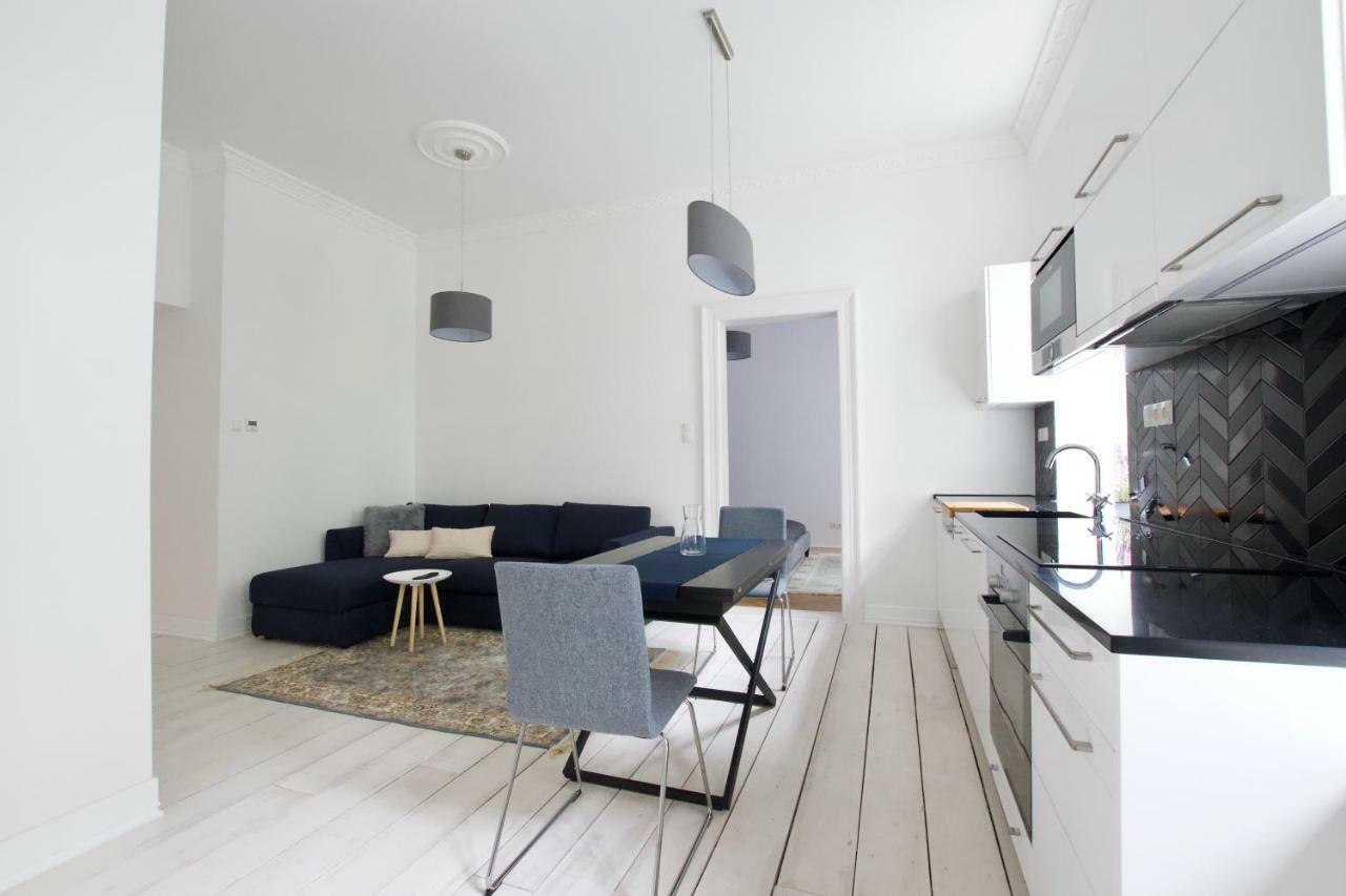 Luxury Apartment By Hi5 - Oktober 6 Street Budapesta Exterior foto